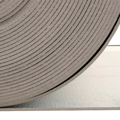 ورق الألومنيوم النقي 4mm XPE ورق الحرارة الحاجز XPE رغوة الألومنيوم أدوات العزل الخلوي سقف درع الحاجز المشع